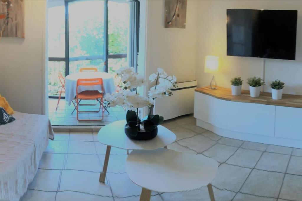 Studio Cabine Climatise 800 M De La Plage Et Des Commerces بورم لي ميموزا المظهر الخارجي الصورة
